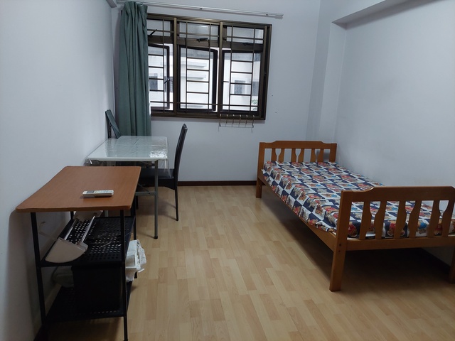 Room for rent Sengkang, Singapore - Sengkang common for rent (w/o aircon)