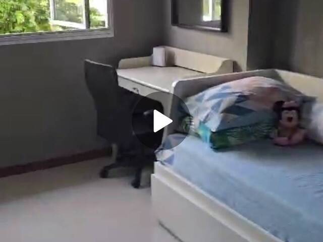 Cozy Common room available for LADIES/COUPLES