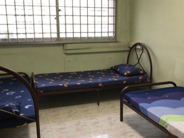 Common Room sharing available for rent at Woodlands