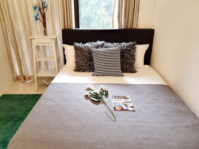 Tiong Bahru MRT - Full Funrish Big Queen Room for Rent