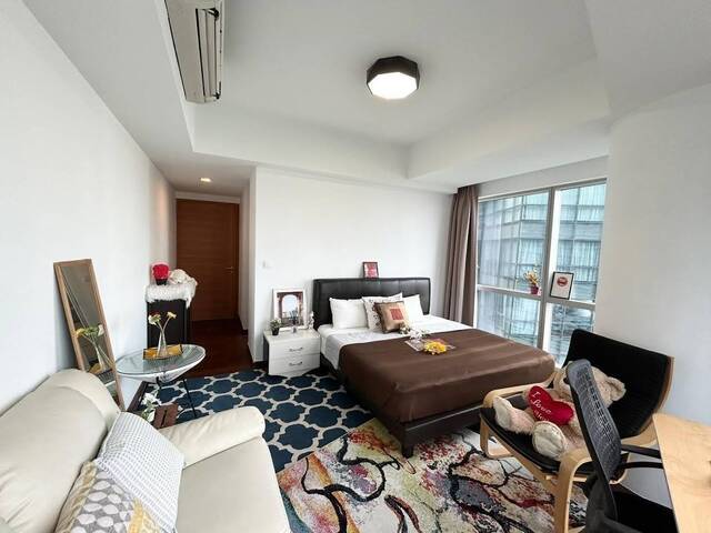 Marina Bay Sands/Marina One - Big En-suite Master Room for Rent - Raffles place MRT