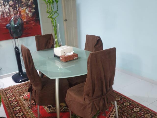 Common room/share room