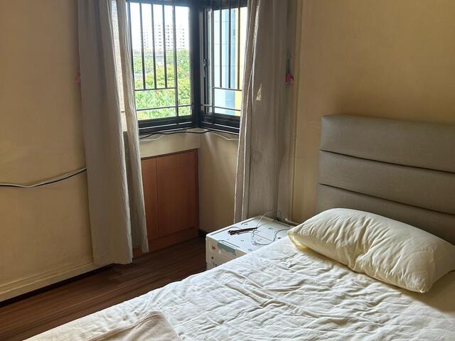 262C Compassvale Street, near Sengkang MRT, Common Room, for rent