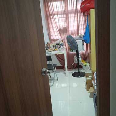 Single room for lady in choa chu kang