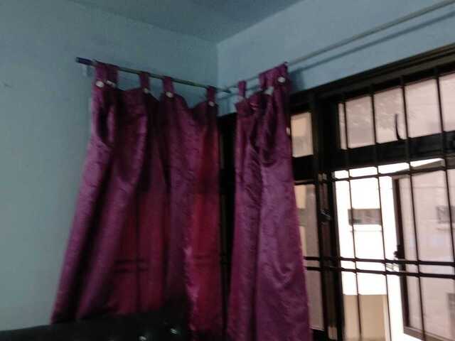 Common room for rent sharing with one lady.