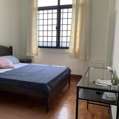 Clean and Cosy and Well Designed Room in West Singapore