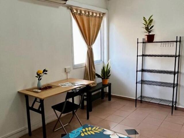 Room for rent Hougang, Singapore - Kovan MRT(Jalan Limbok) Furnished ...