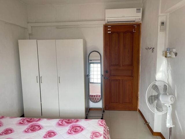 Room for rent Jurong East, Singapore - Blk 210 Jurong East - $850 /1 ...