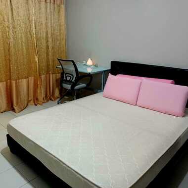 Master Bedroom - for rent