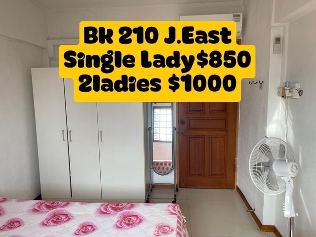 πππBk 210 Jurong East(MRT) $850 single lady immediately πππ