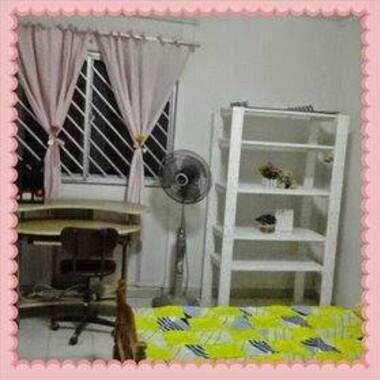 Common Room for 1 lady or 2