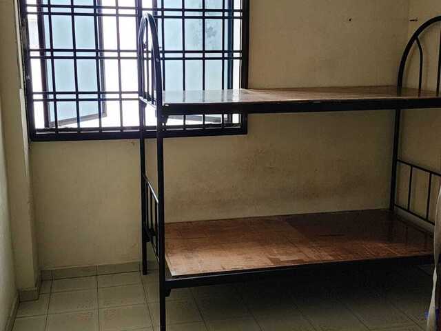NO OWNER-WHOLE UNIT FOR RENT AT MARSILING -whatsapp 9455...