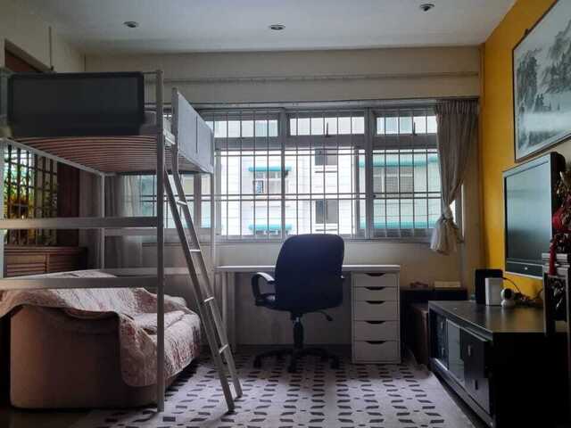 High Floor Corner Unit, Very Windy, 10 mins walk to Yew Tee MRT