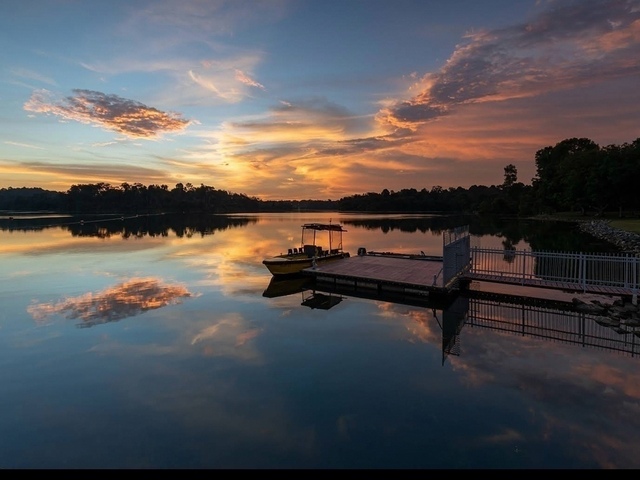 Amk BIG Room! Good location and Spacious Near MRT & Ammenities! A place to call your home