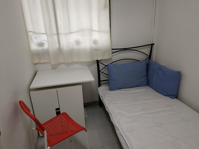 Small room near Hougang MRT