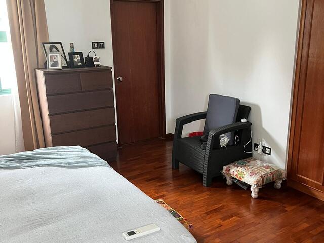 Cosy 2-Bedroom Unit In Holland Road for Rent