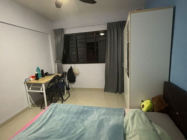 Room for rent Bukit Batok, Singapore - Blk 164 Bt Batok - aircon wifi ...