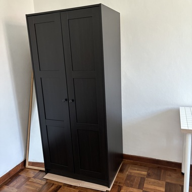 comon room in the upmarket district 10.