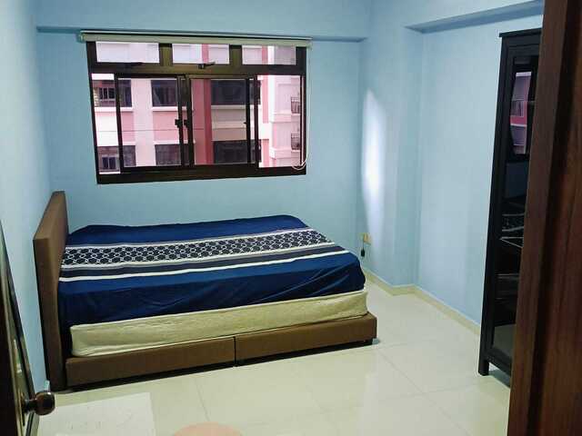 Common Room available for rent ready to move