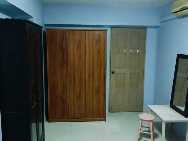 Common Room available for rent ready to move