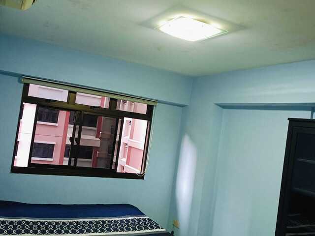 Common Room available for rent ready to move