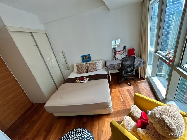 Fully Furnished Queen Room @ Downtown MRT - Raffles place MRT