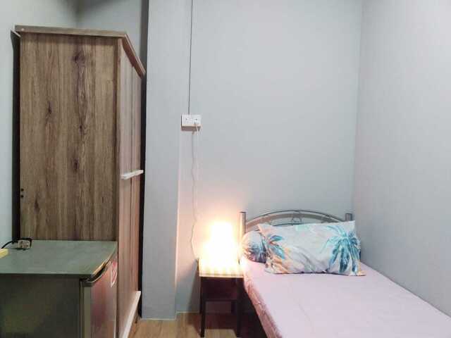 Room for rent Bugis, Singapore - Rochor/ Jalan Besar Mrt Common Room ...
