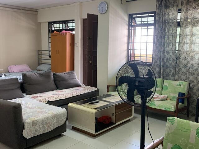 Blk 899B Common room available per 1 person