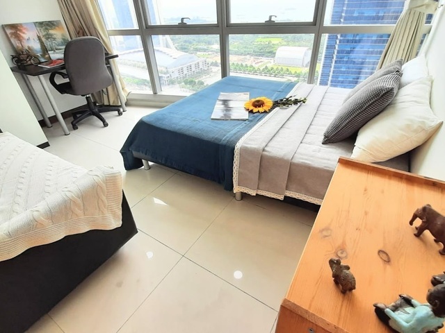 IOI Central Boulevard Towers/MBFC/Raffles place MRT - Queen Room with Marina Bay Sands view