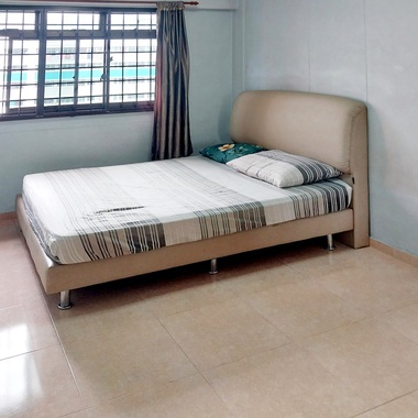 Room for rent, Near Vista Point, easy access woodlands health Centre