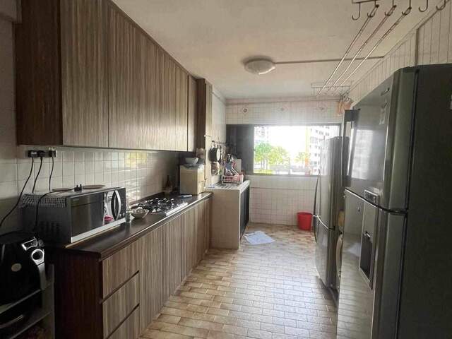 Shared Common Room Near NUS and Clementi MRT