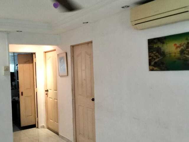 Master/Common Room in 242 Bukit Batok East Ave 5