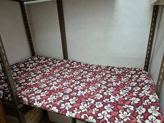 佣人房/工人房出租 - 裕华园地铁站公寓(Chinese Garden MRT)-The Mayfair公寓,8月15日可入住。包S$500/月。