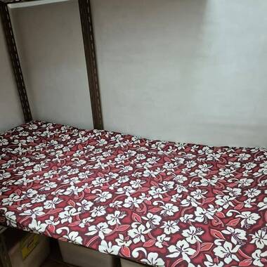 佣人房/工人房出租 - 裕华园地铁站公寓(Chinese Garden MRT)-The Mayfair公寓,8月15日可入住。包S$500/月。