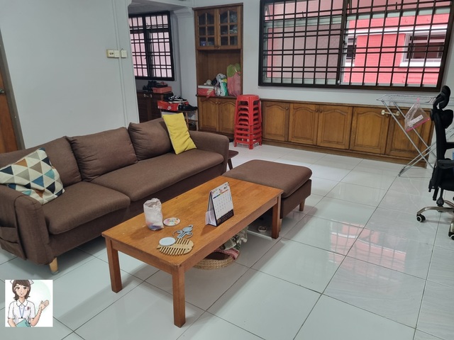 City Redhill MRT , Share Common Room for Working Female Rental , Move In Available