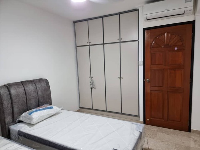 ROOM FOR RENT - CHOA CHU KANG