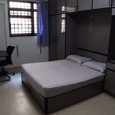 Furnished Common Room Near C'wealth & Holland MRT Stations
