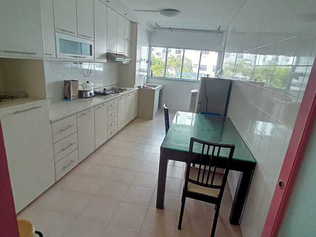1 Common room available for rent near Bukit Batok MRT!!!