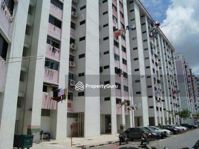 Common Room for rent at Blk 48 Lengkok Bahru. Neat to Redhill MRT! NO AGENT FEE