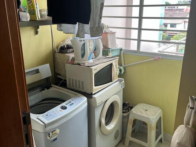 Room for rent Katong, Singapore - Comfortable furnished room with ...