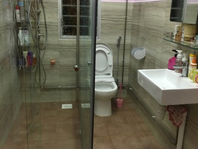 Cosy and Big Room for Students/Interns (Single or sharing)