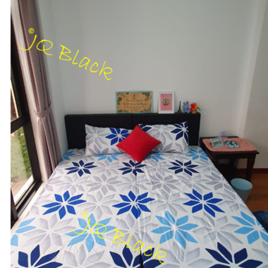 Centrally Located Private Suite for Up to 2 Pax!