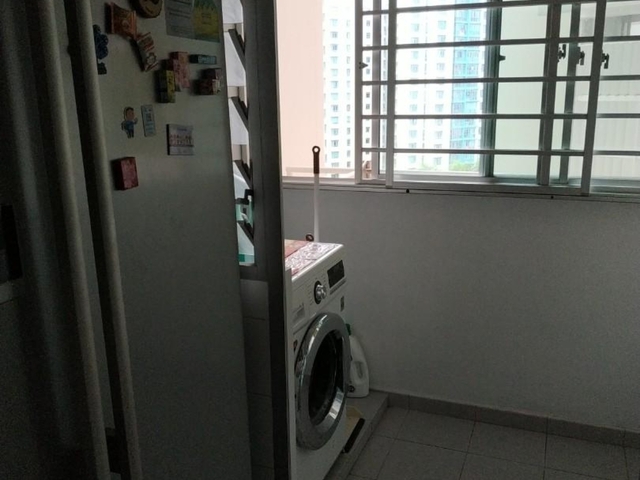 No Agent Fee: Punggol Room Available Immediately