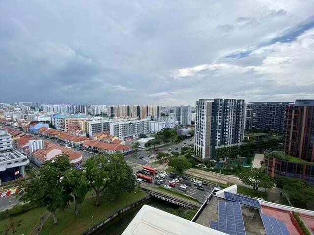 2 Newly Furnished Queen Common Room for Rent @ Paya Lebar MRT .