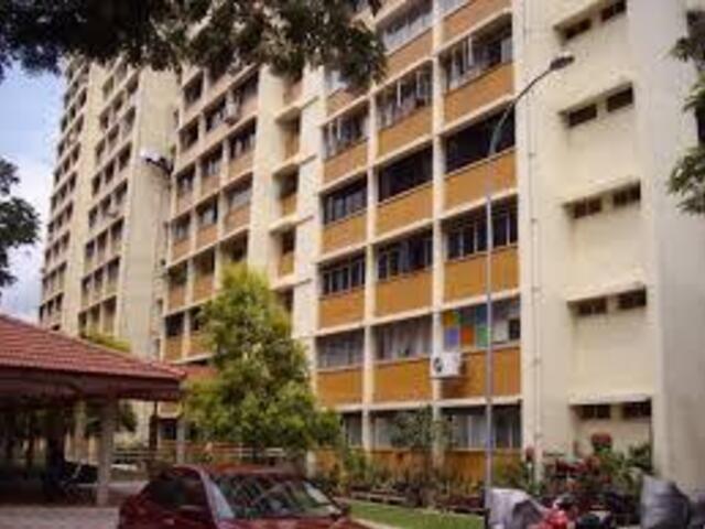 Common room for rent at Blk 35 Teban Gardens Road. (Female Only) NO AGENT FEE