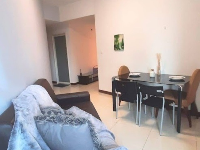 Super High Floor Big Condo Room with Own Toilet,Just inside CBDRaffles place MRT