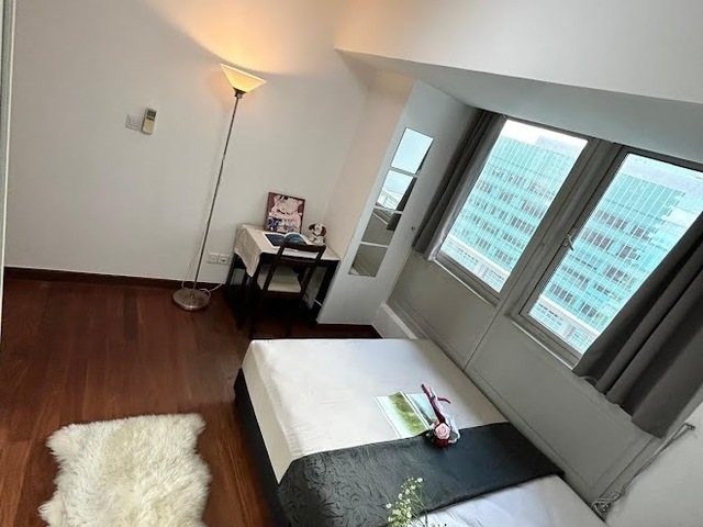 Heart of Central Business District Condo Squarish Queen Room for Rent-- Central Boulevard Tower