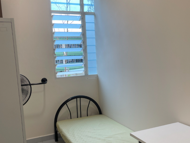$1400 For Couple or 2 Persons // 1 Person $1200 // MUST VIEW Common Room !!! Don't Missed Out !!!