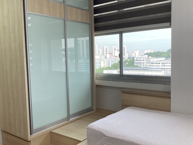 No Agent Fee, Big common room for single female