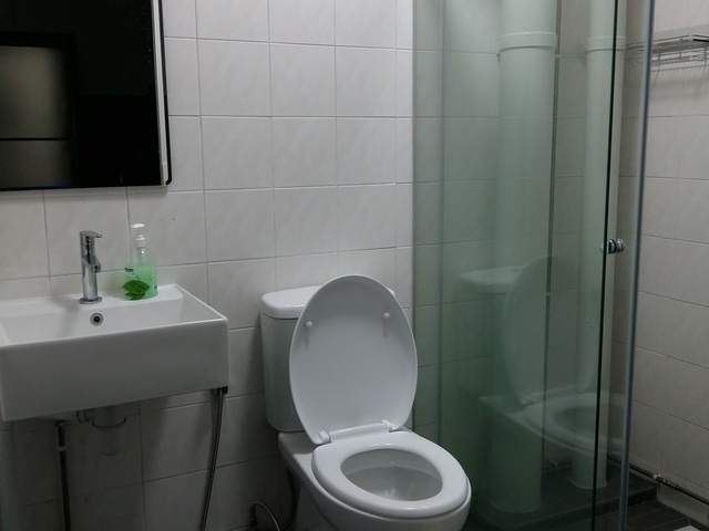 Common room 5 min walk to Sengkang mrt